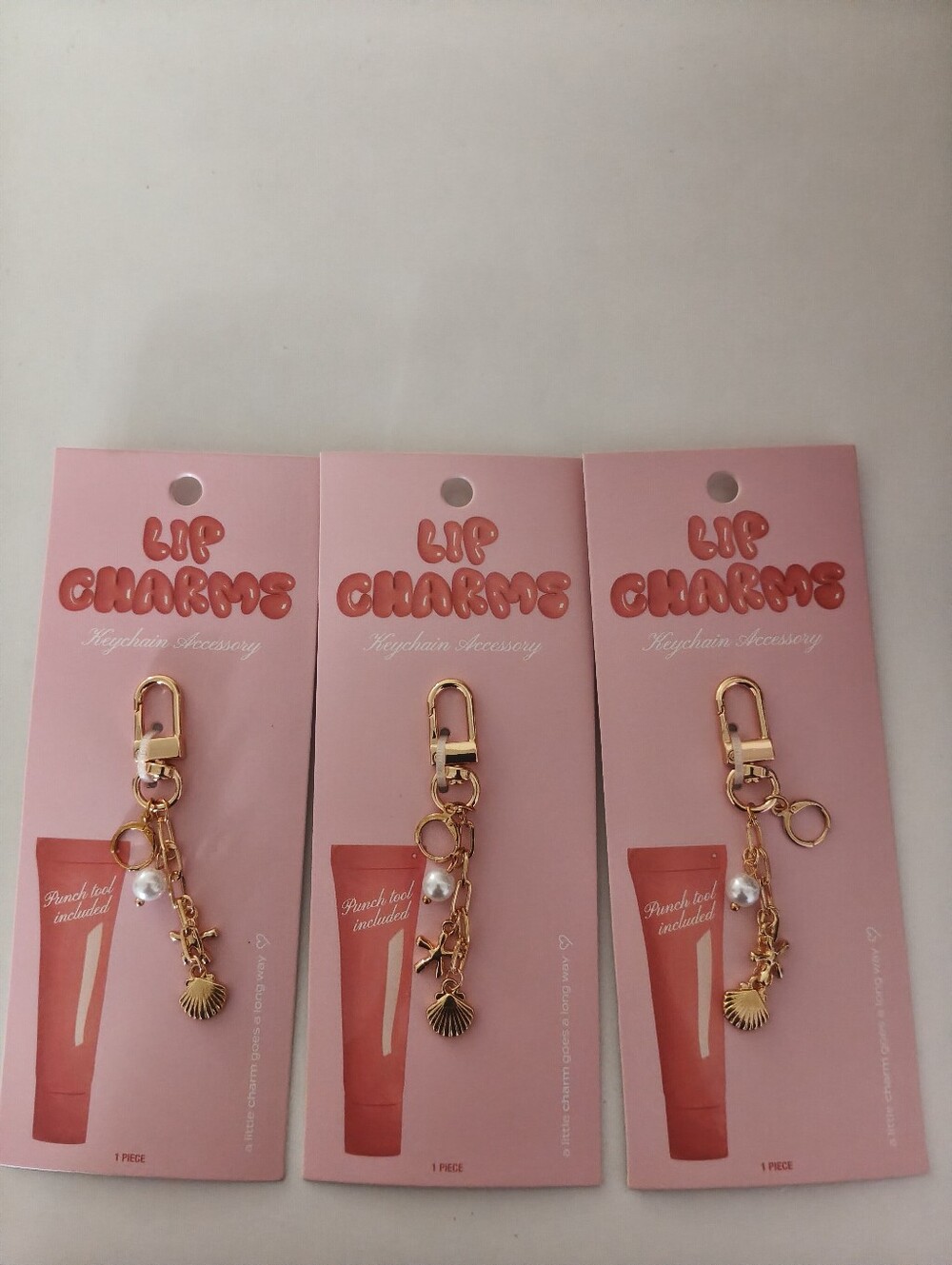 3 PCS Lip Charms Pink Gold Shell & Pearl Keychain Accessory
